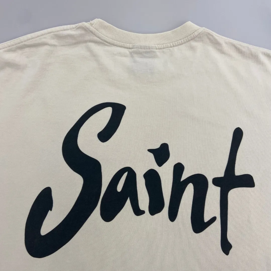 Saint Michael ×TEE SUPER DIRTY new printed cotton loose short sleeves with digital white ink direct printing, the fabric is breathable and the pattern is three-dimensional and clear. Fabric: Double yarn 240g Style number: S826 Size: S-M-L-XL Color: Off-white Price: P110